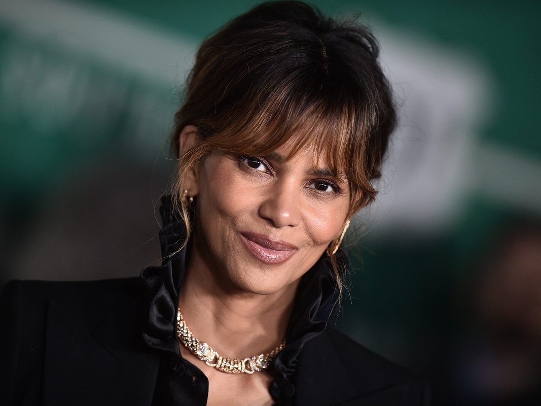 Halle Berry says she doesn't understand why people: think 60 is the age to stop working