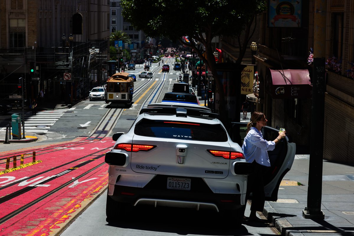 Waymo says some of its robotaxis ran out of power during San Francisco's July 4 gridlock and had to be towed