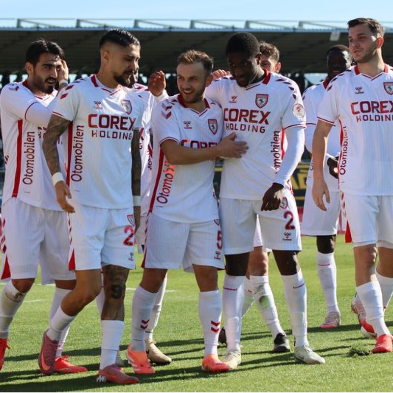 Samsunspor, kupa maçında rakibini 6-0 mağlup etti!