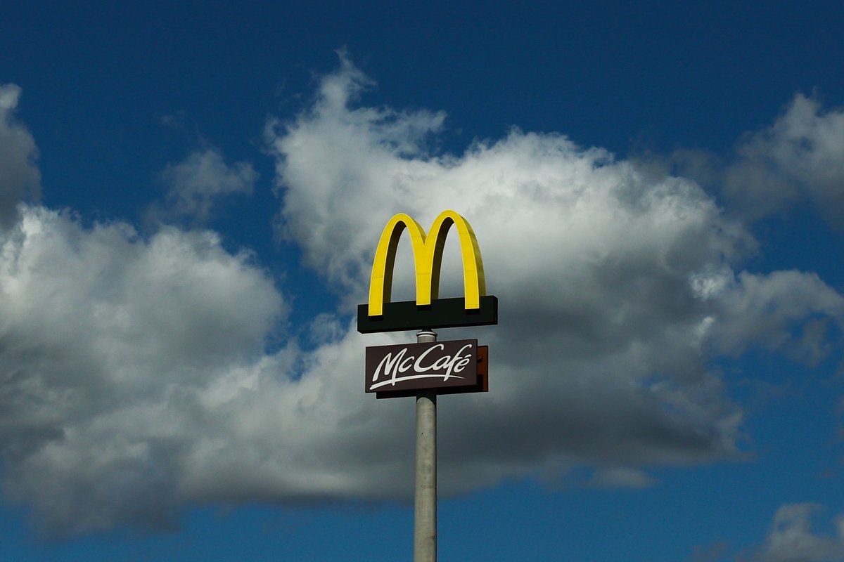 Taco Bell's former boss says McDonald's is making a mistake with its new RedBull drink