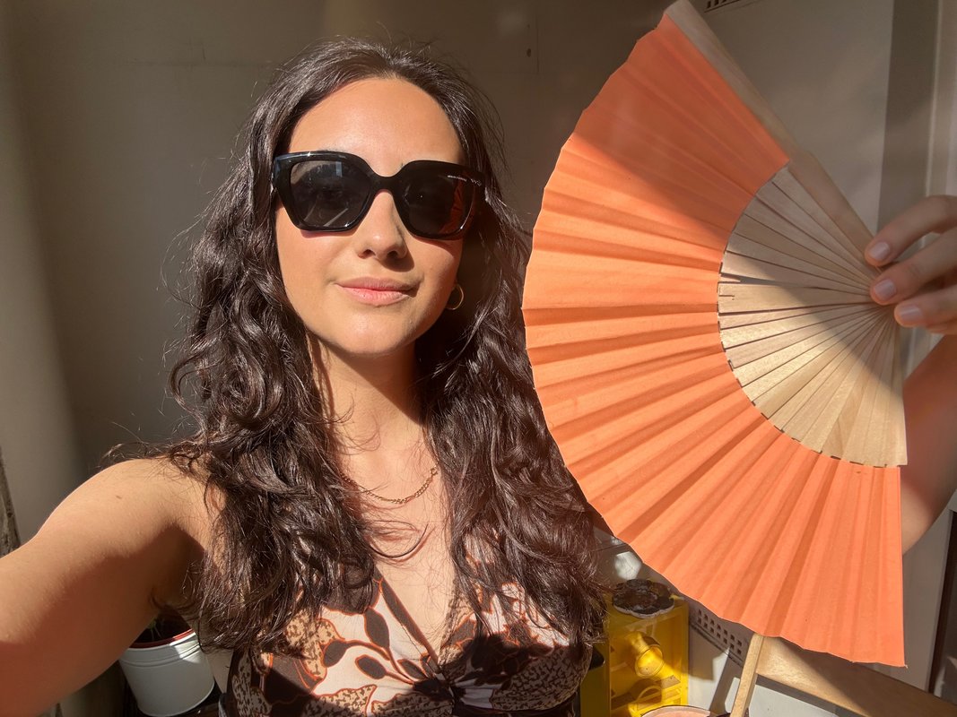 I live in London, where we're experiencing our 5th heat wave.: I have no AC, so here's how I'm surviving my workday.