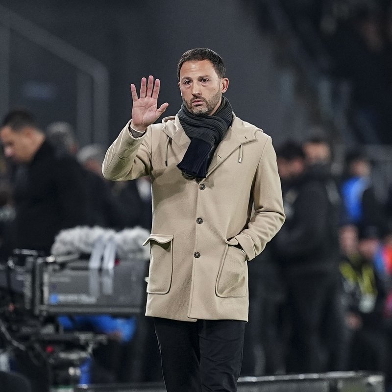 "Tedesco, kadroda iki zorunlu değişiklik yaptı!"