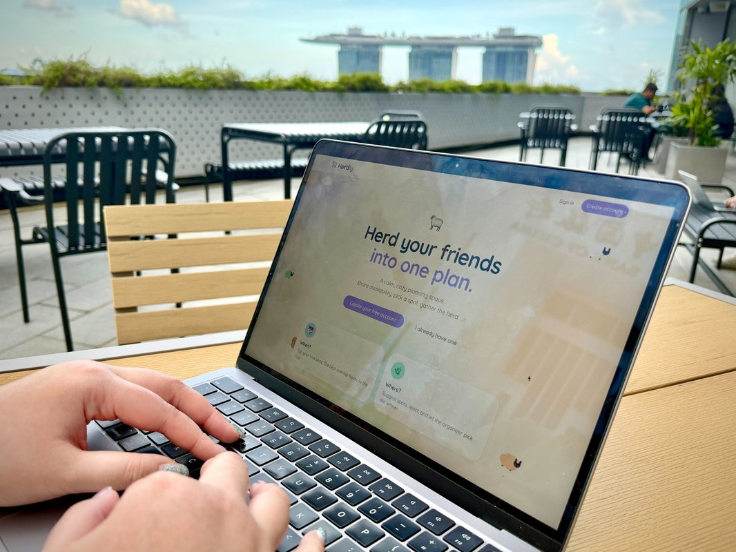 I used AI to code a scheduling app in minutes. It was easy, but it shouldn't worry software companies.
