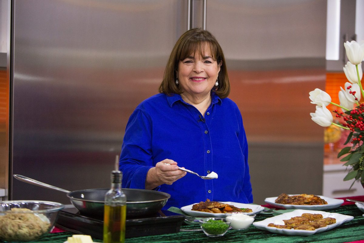 I made Ina Garten's easy weeknight Bolognese pasta. The delicious dish was ready in 30 minutes.