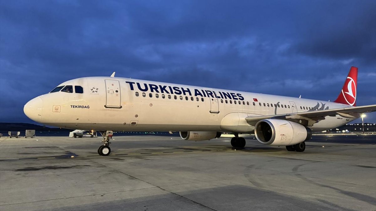 "THY'nin Katmandu-İstanbul seferi, teknik sorun nedeniyle Hindistan'a yönlendirilmek zorunda kaldı"