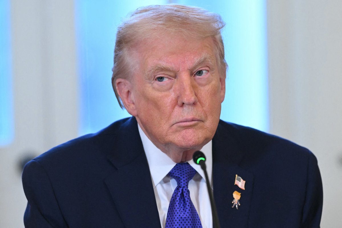 Trump: İran ile ticaret yapan ülkeler yüzde 25 gümrük vergisi ile karşılaşacak