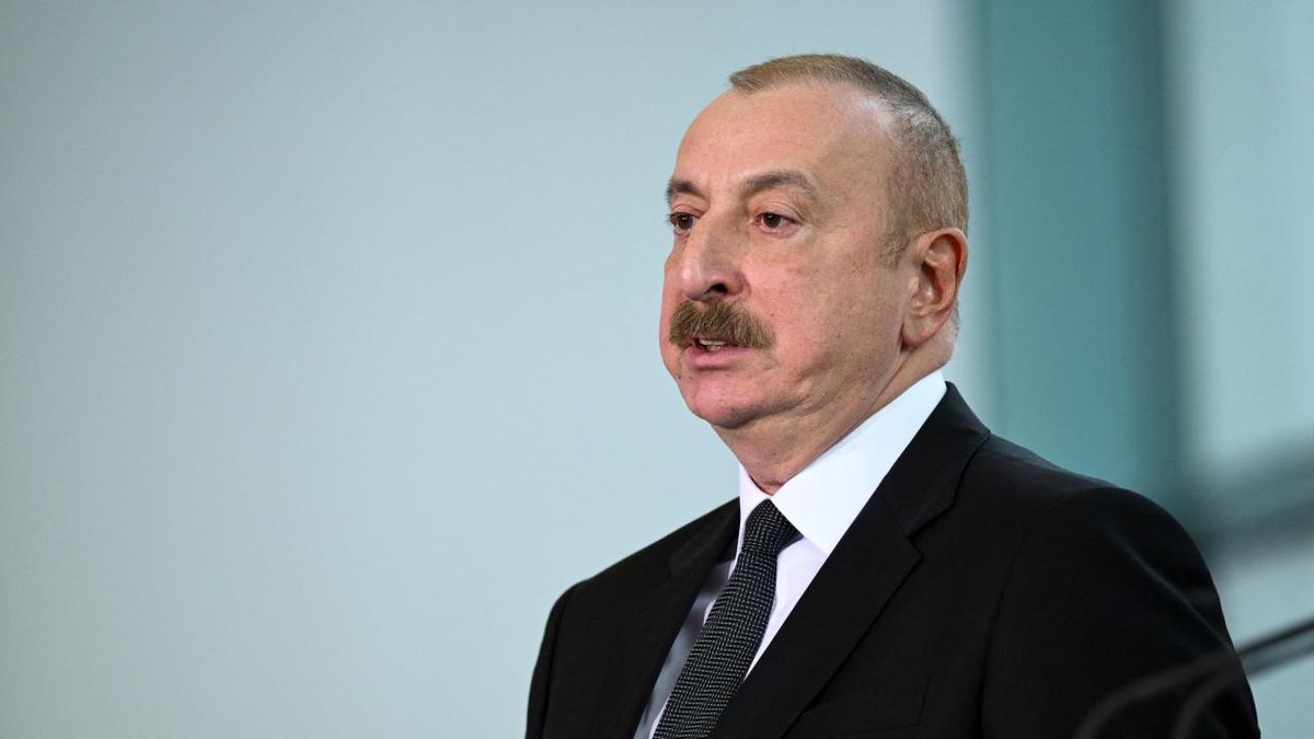 Azerbaycan Cumhurbaşkanı Aliyev'den İran lideri Hamaney için taziye mesajı