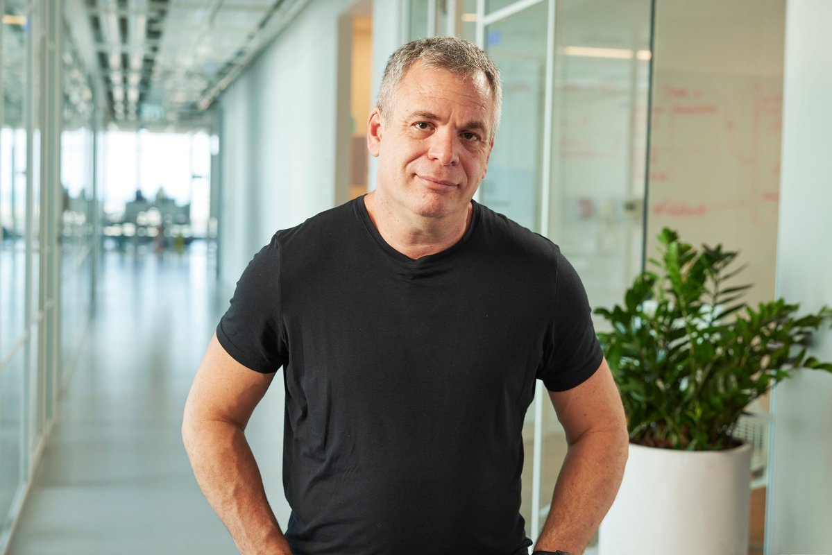Wix CEO'su: Yapay Zeka, Mühendislere 'Süper Güçler' Kazandırıyor; Giriş Seviyesindeki Geliştiriciler İçin mühim Bir Özellik Var