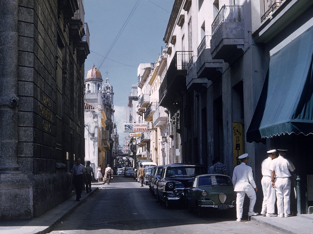 See how Cuba looked before the Castros,: when tourists, gamblers, and elites flocked to Havana
