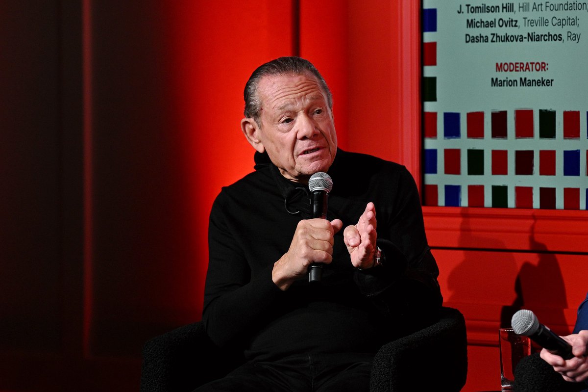 "Hollywood'un ünlü menajeri Michael Ovitz, Jeffrey Epstein'ı övdü ve adasına davet edildi, belgeler ortaya çıkardı"