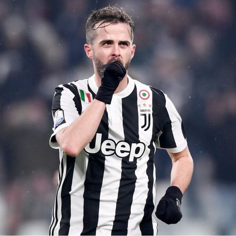 "Pjanic'ten Kenan Yıldız'a: yönelik beğeni dolu ifadeler!"