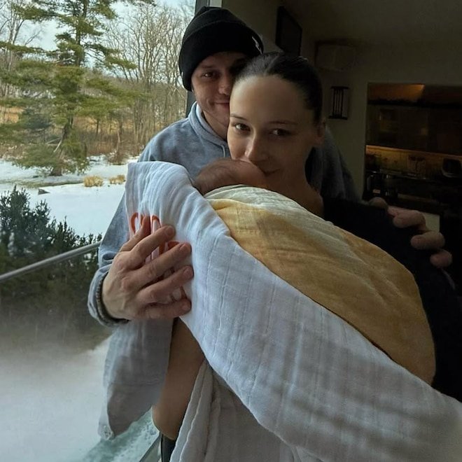 Elsie Hewitt Shares New Pic of Her, Pete Davidson's 3-Month-Old Baby