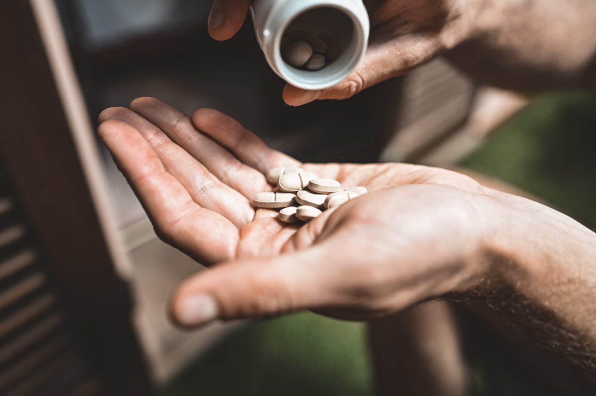 Popping a multivitamin could reduce your biological age by a few months — but don't rush to the drugstore just yet