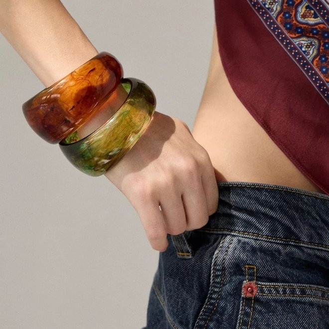 Bangles Sosyal Medyada Popüler – Boho Şık Bir Yığın Nasıl Stilize Edilir?