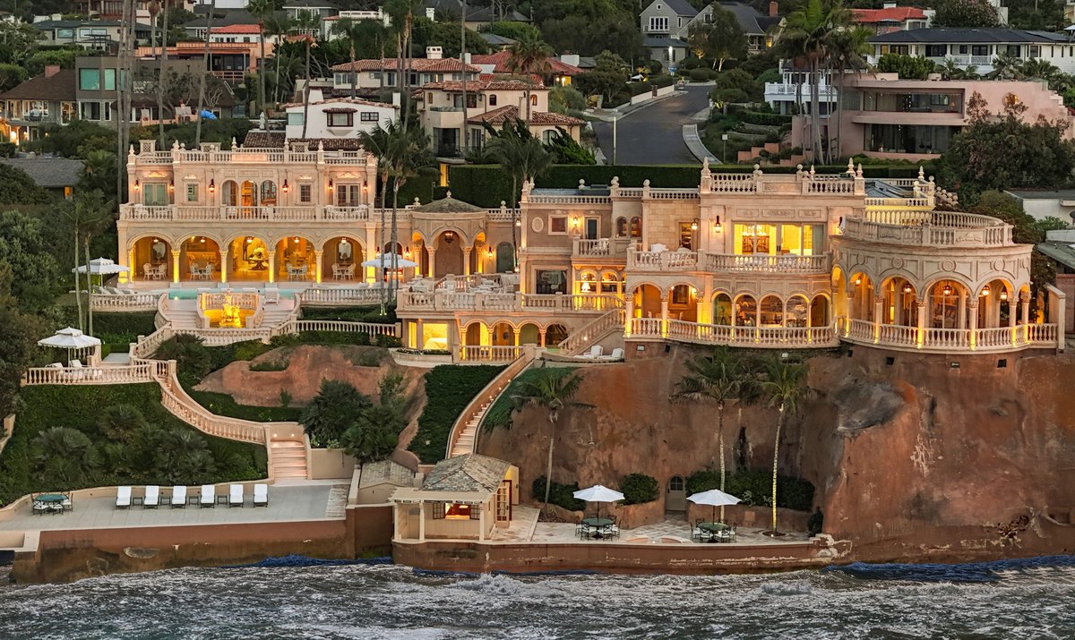 A late tech billionaire's Versailles-inspired California mansion just took a $20 million price cut to $87.5 million. See inside.