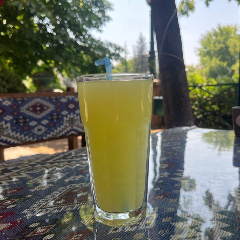 Açıkta bekleyen limonatada risk!