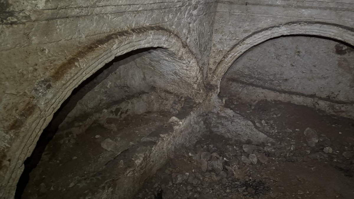 "Adıyaman'da 1800 Yıllık Tarihi Kubbeli Mezar Odanın Keşfi Gerçekleşti"