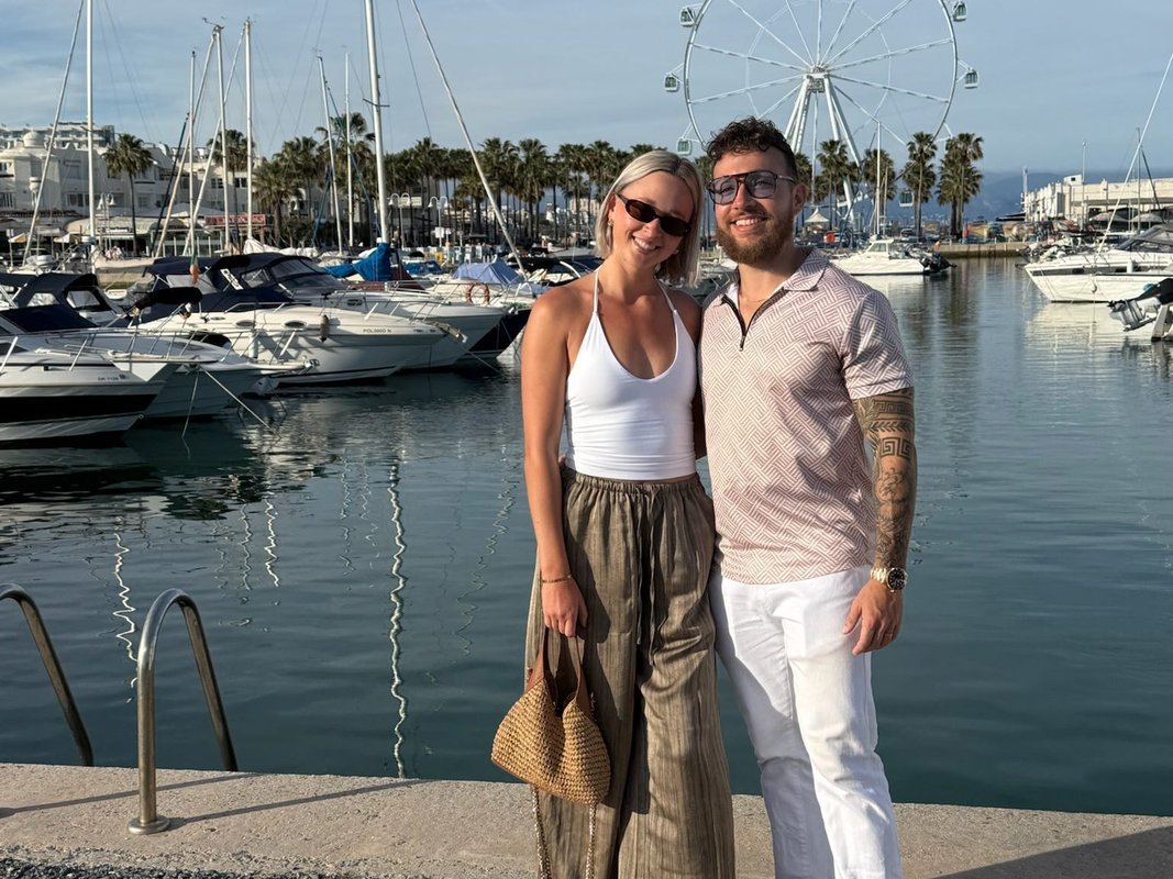 A financially independent millennial shares 2 'golden rules' of real estate that helped him build wealth