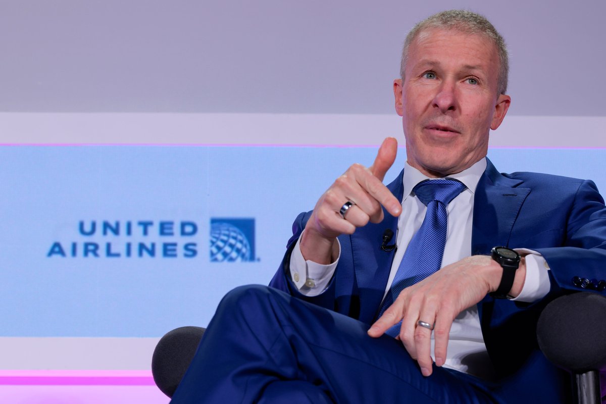 What the CEOs of the 3 biggest US airlines are saying about the Iran war's hit to travel and ticket prices