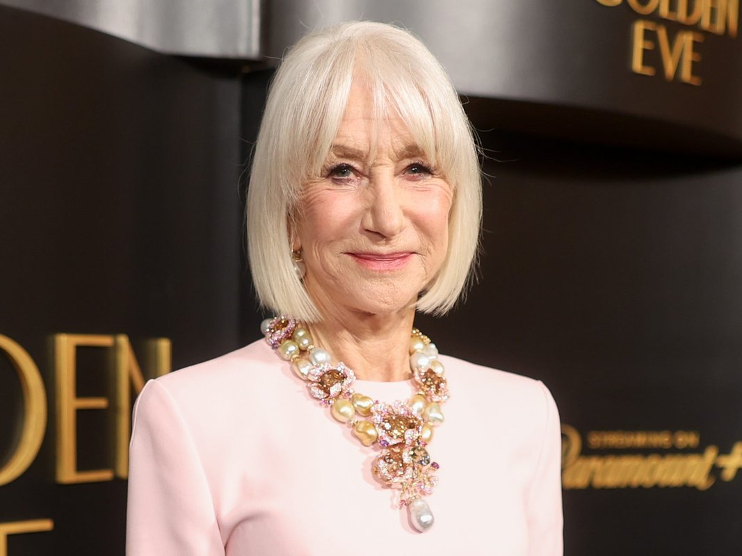 Helen Mirren, 80 yaşında, teknolojinin gençlik: peşindeki girişimcilerine sert bir mesaj verdi.
