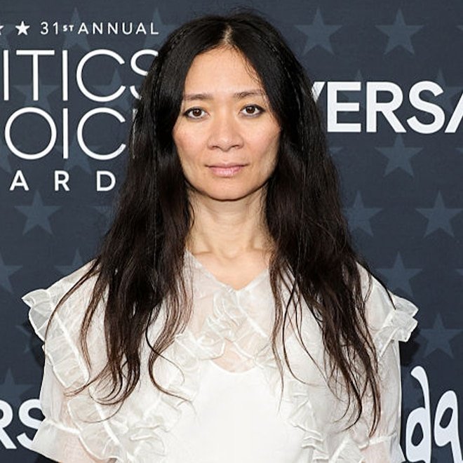 "Chloé Zhao, Hamnet ile Eğitim Alarak Ölüm Refakatçisi Olma Yolda"