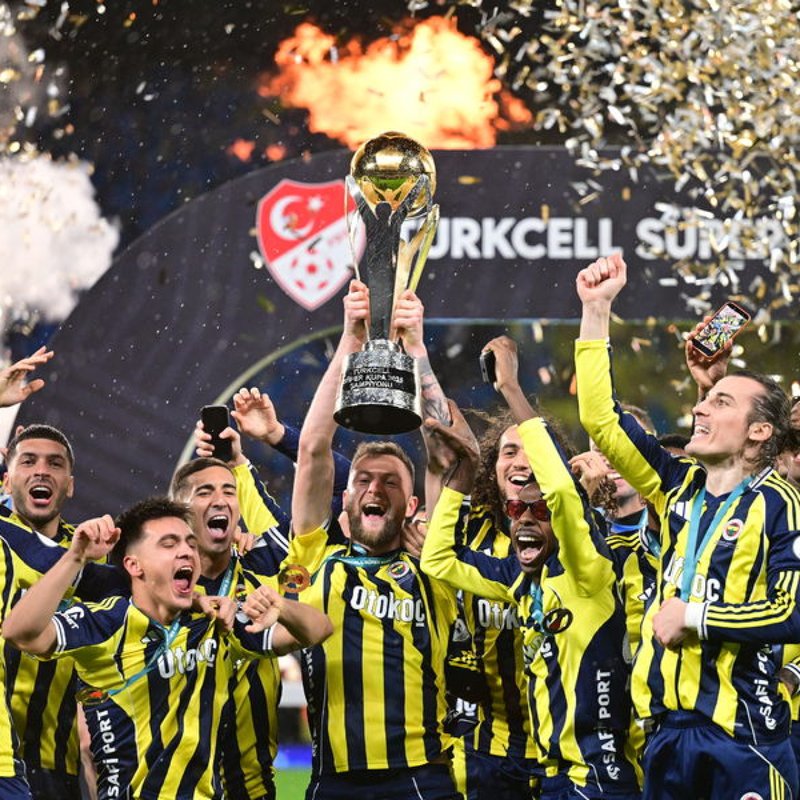 "Fenerbahçe, önemli kupasını kazandı!"