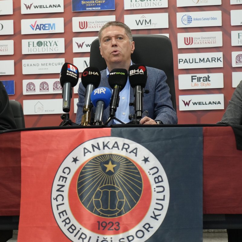 "FIFA ya da UÇK'ya borcumuz yok!"