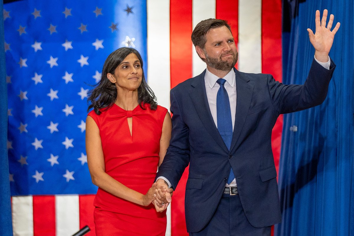 "Başkan Yardımcısı JD Vance ve Eşi: Usha Vance'in Dördüncü Çocuk Beklentisiyle İlişkileri"
