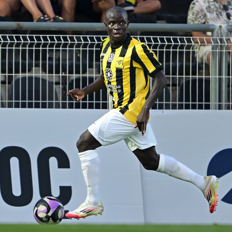 "N'Golo Kante, Fenerbahçe ile anlaştı: İstanbul yolculuğu başlıyor!"