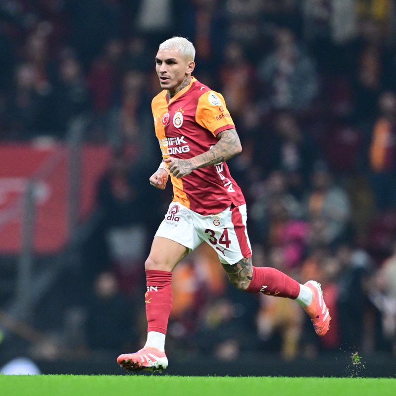 "Lucas Torreira'nın takımdan ayrılabileceğine dair dikkat çekici iddialar ortaya çıktı!"