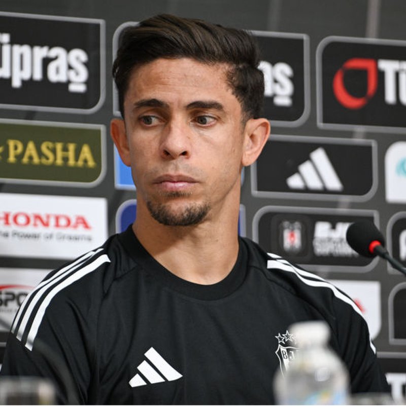 Gabriel Paulista, futbol kariyerine veda ettiğini duyurdu!