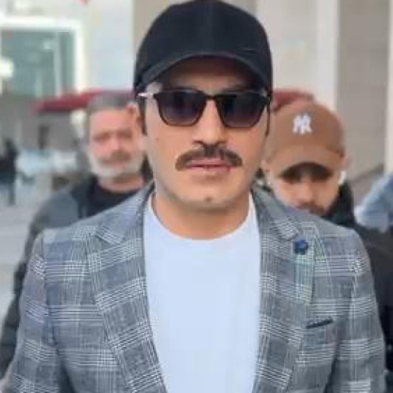 "Ödemelerini duyurdu: Aylık kazancını paylaştı"