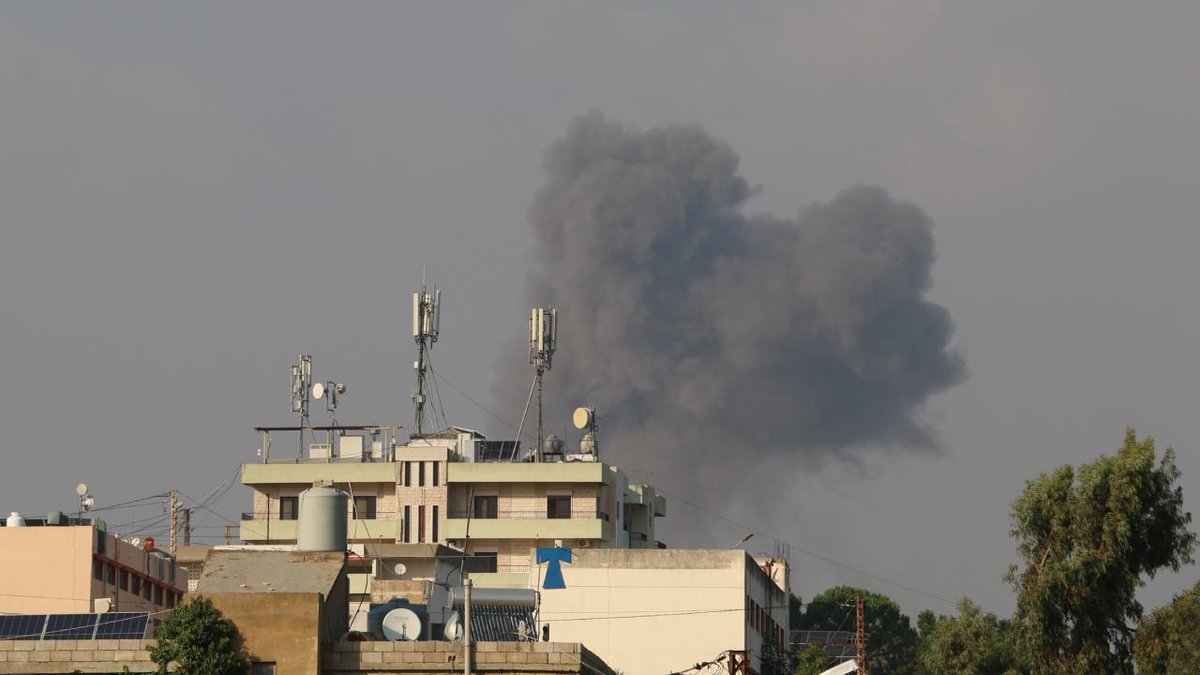 "İsrail, Lübnan'ın güneyine hava bombardımanları oldurdi"