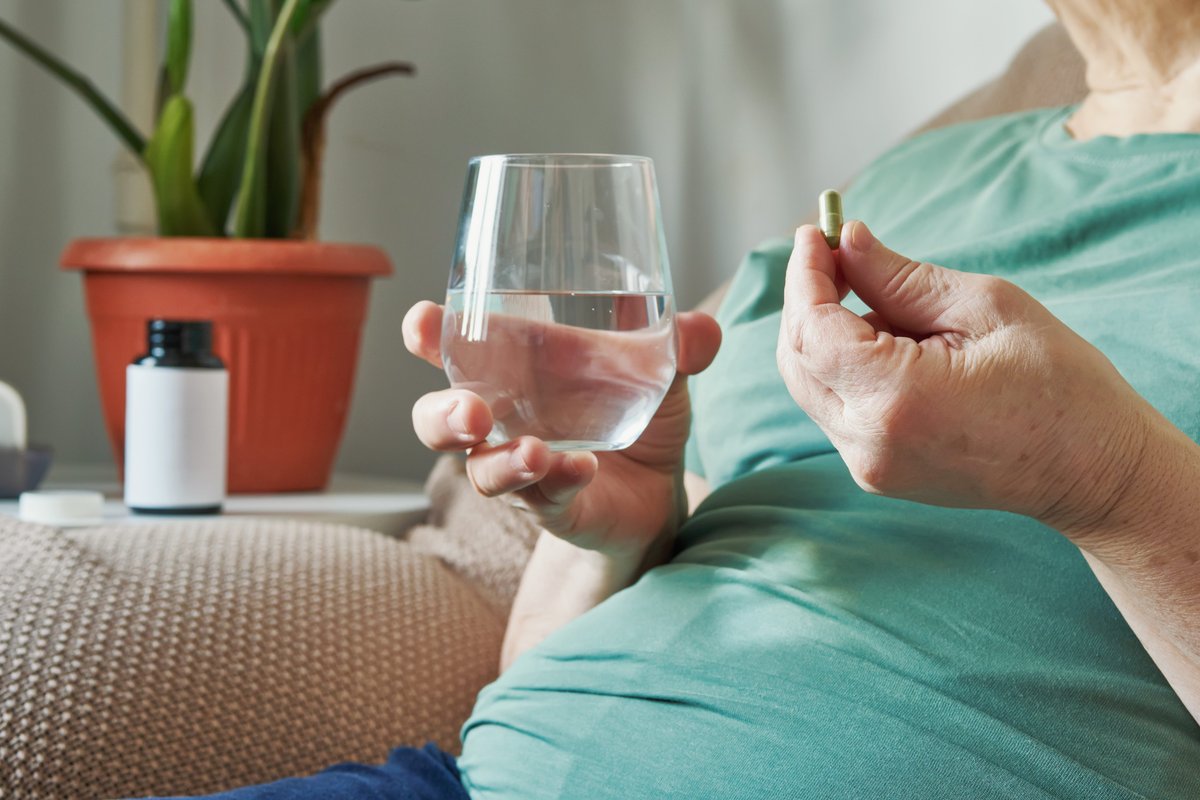 Eli Lilly is set to release a once-daily pill to rival Ozempic this year. People are losing 15 to 20 pounds on it, but there's a catch.