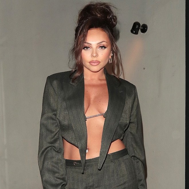 Jesy Nelson, İkiz Kızlarının Omurga Kas Hastalığı Teşhisini Açıkladı