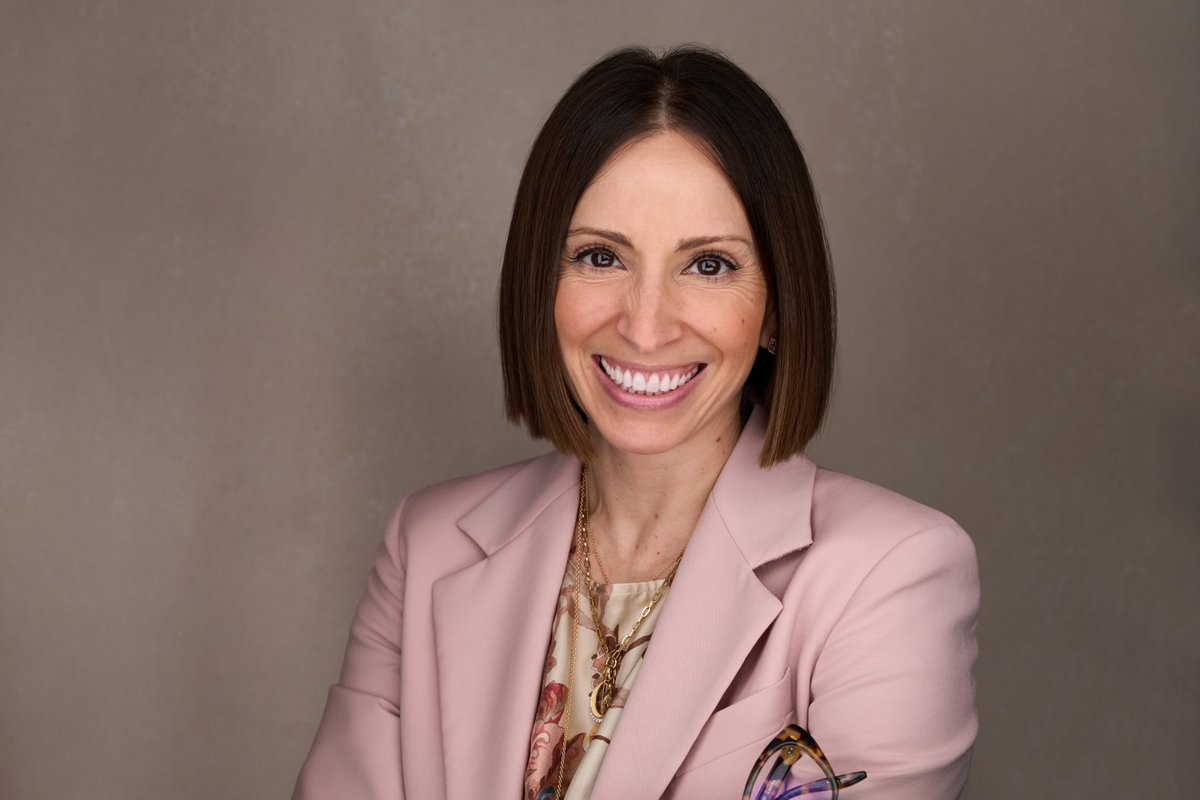I'm the founder of Taskrabbit and now run a VC firm.: I have 4 kids, 6 calendars, and live my life with 'JOMO.'
