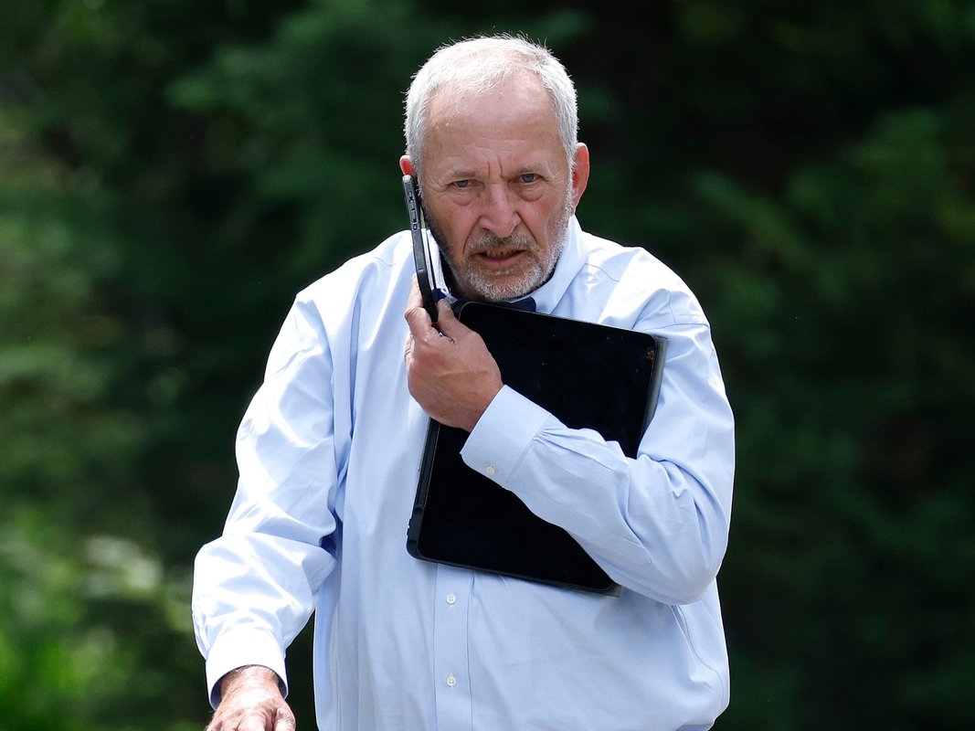 Larry Summers is leaving his Harvard teaching job following the release of personal emails with Jeffrey Epstein