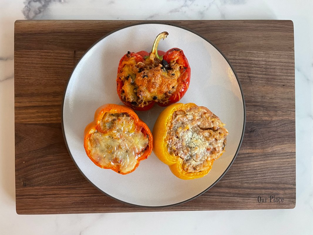 I tried stuffed-pepper recipes from Ree Drummond, Giada De Laurentiis, and Alex Guarnaschelli, and the best was very filling