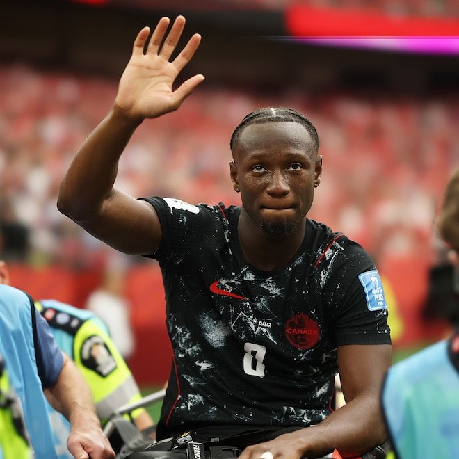 Canada Soccer Star Ismaël Koné Suffers: Brutal Leg Injury at World Cup