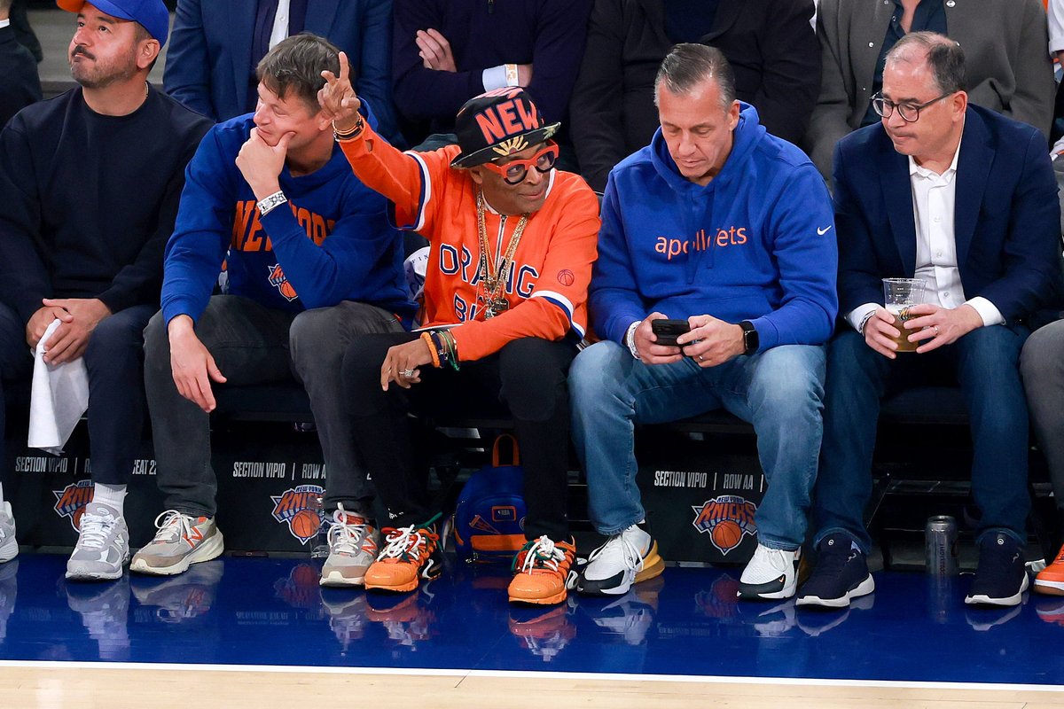 Billionaires and celebrities are paying more than $10,000 an: hour to see the Knicks play in the NBA Finals