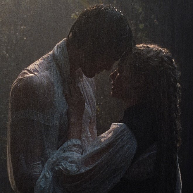 All the Ways Margot Robbie's: Wuthering Heights Deviates From the Book