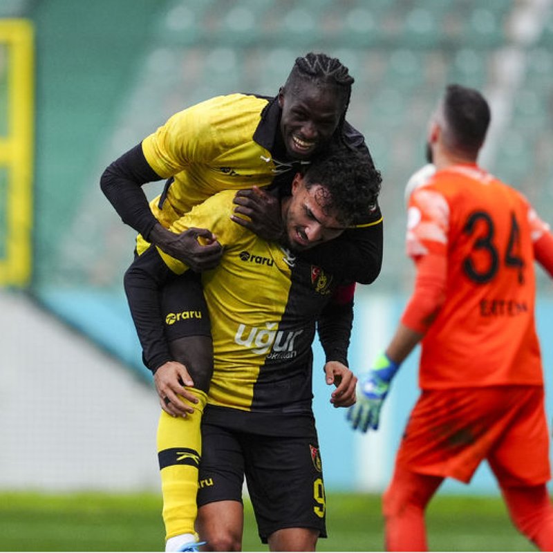 İstanbulspor, Serik karşısında üç gollük zafer elde etti