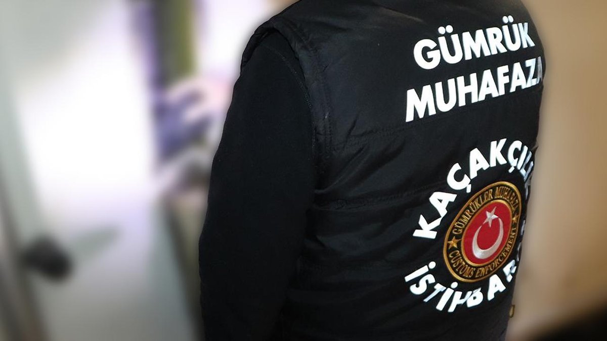 Gümrük denetim ekipleri uyuşturucu kaçakçılarına geçit vermiyor