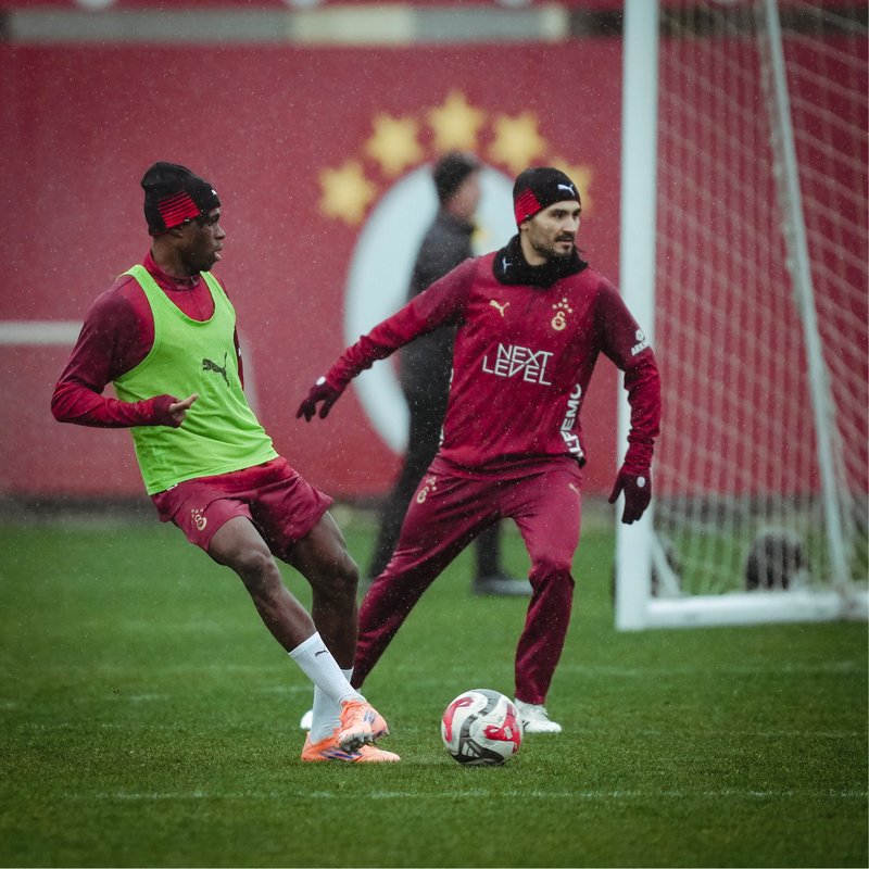 Galatasaray, turnuva için antrenmanlara başladı!
