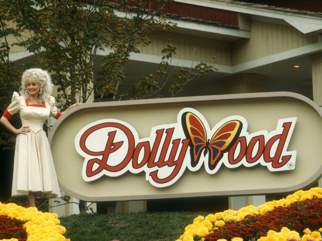 I went to Dollywood for the first time last summer, and I'm still thinking about it. I can't wait to go back.