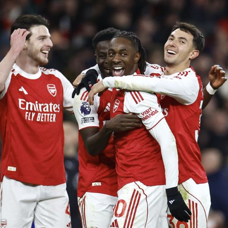 "Arsenal, penaltı atışları sonucunda yarı finale adını yazdırdı!"