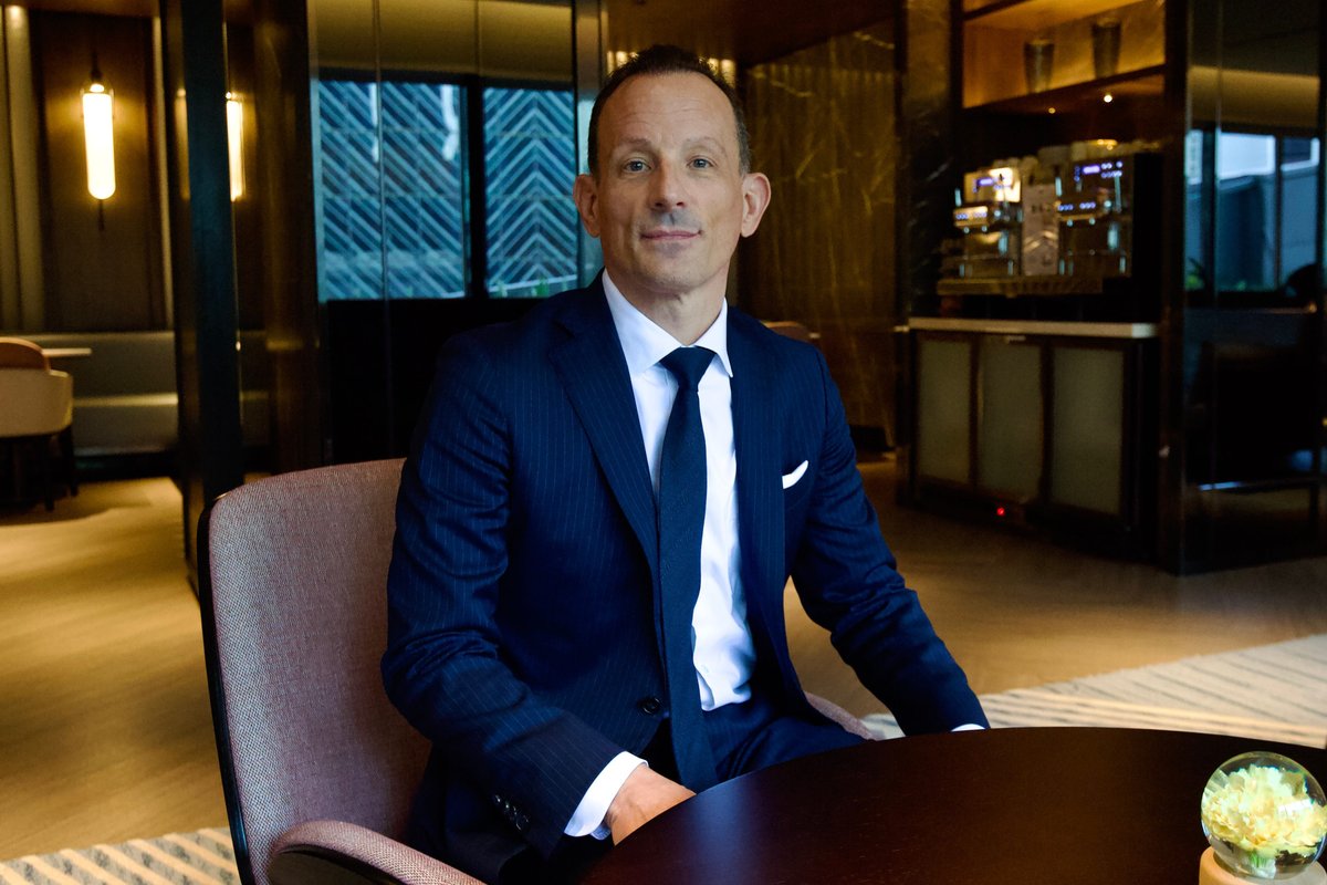 A Hilton GM who leads a 500-member team said he wants interviewees to do more of one thing