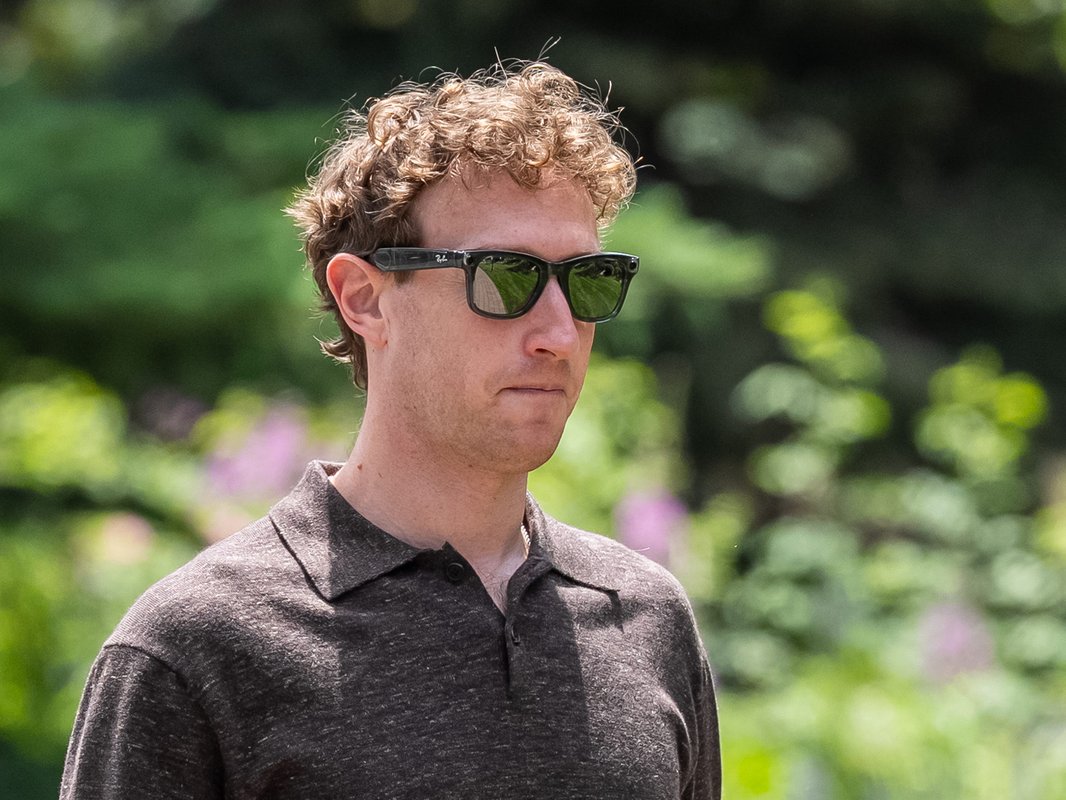 21 successful tech moguls: who never graduated college