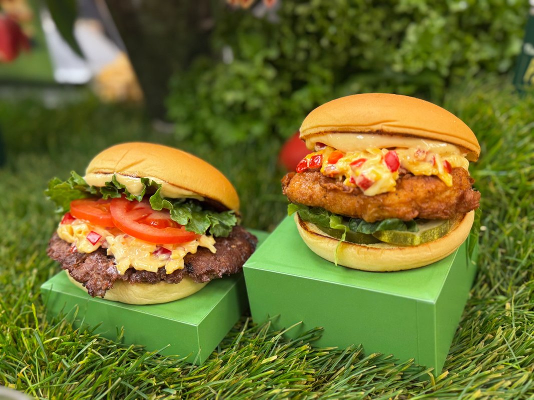 I tried Shake Shack's new Clubhouse Pimento Cheese menu. It puts a fun spin on a classic Masters snack.