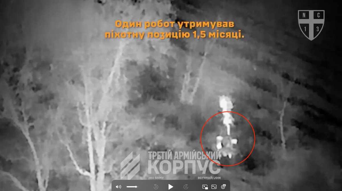 Ukraynalı bir birlik, tek başına savaşa katılan robotlarının Ruslarla 45 gün boyunca nasıl mücadele ettiğini anlattı.